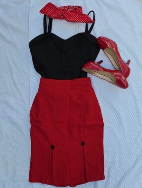 ​Voodoo Vixen Red Retro Wiggle Skirt Large -stretch Pinup